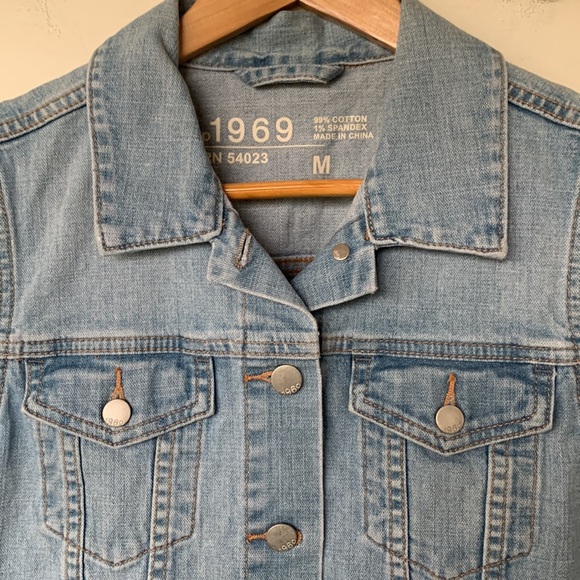 Gap 1969 Light Blue Denim Button Vest - Picture 2 of 5